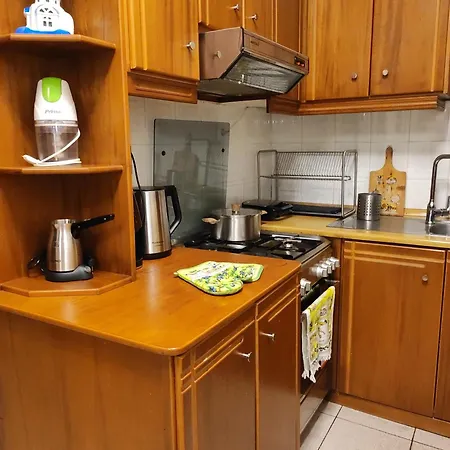 Μικρός Παράδεισος - Little Paradise *