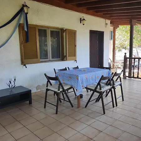 μικρός παράδεισος - Little Paradise *